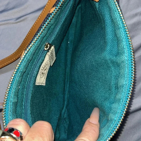 Spartina 449 Mareena‎ Ava Phone Crossbody Bag Travel Cruise Practical Nautical - Picture 7 of 16